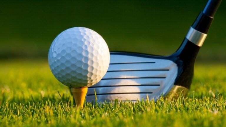 what's the 90 degree rule in golf​