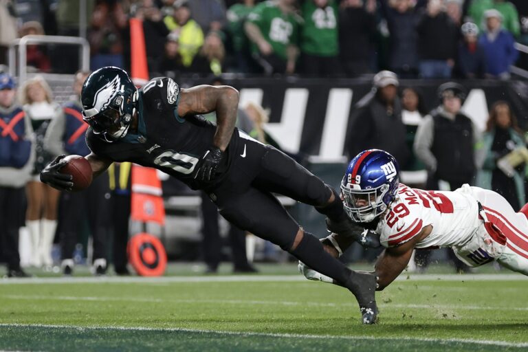 Highlight : Eagle vs Giant 33-25